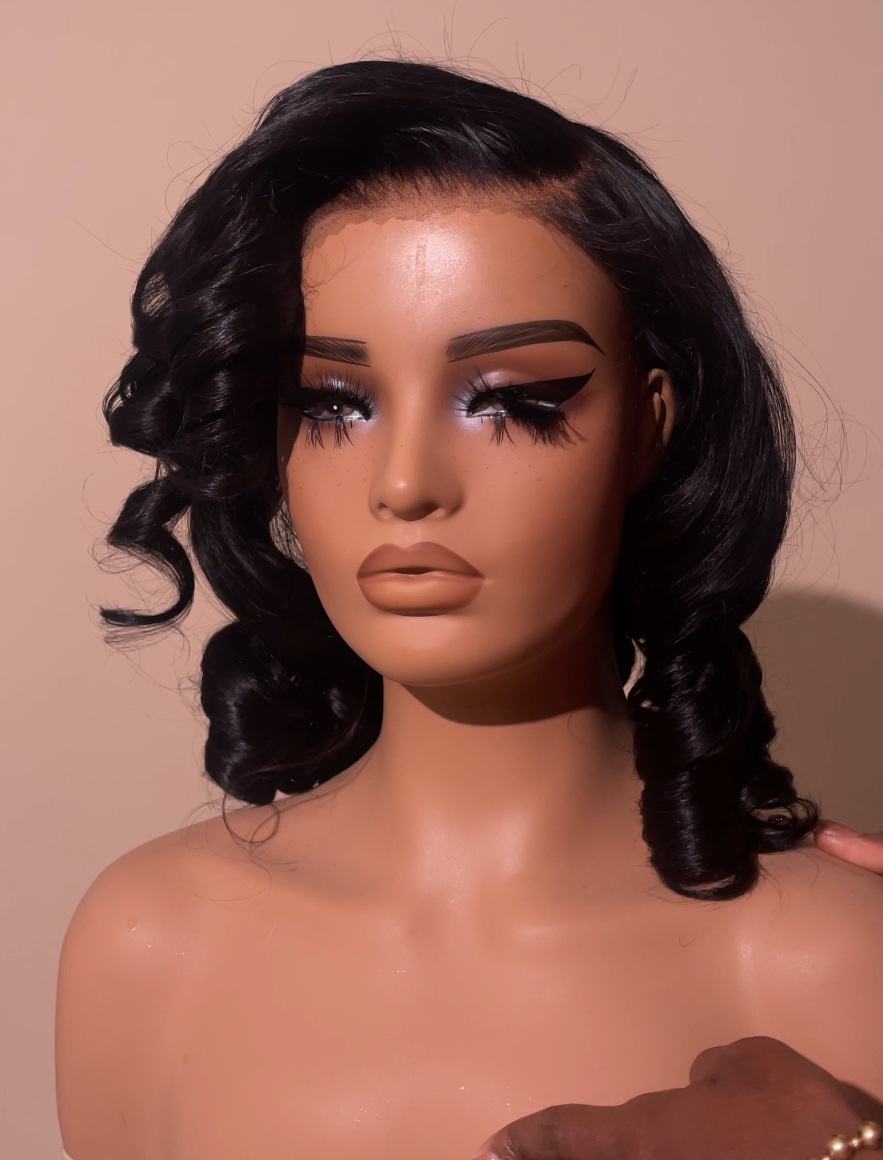 Glueless bouncy wave