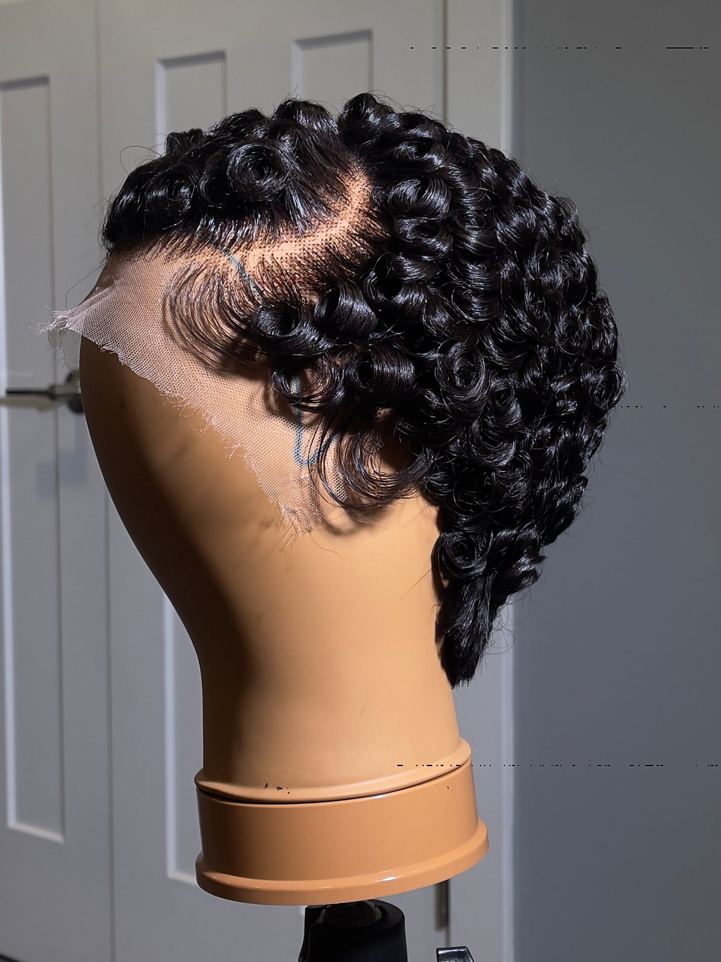 Pixie cut glueless