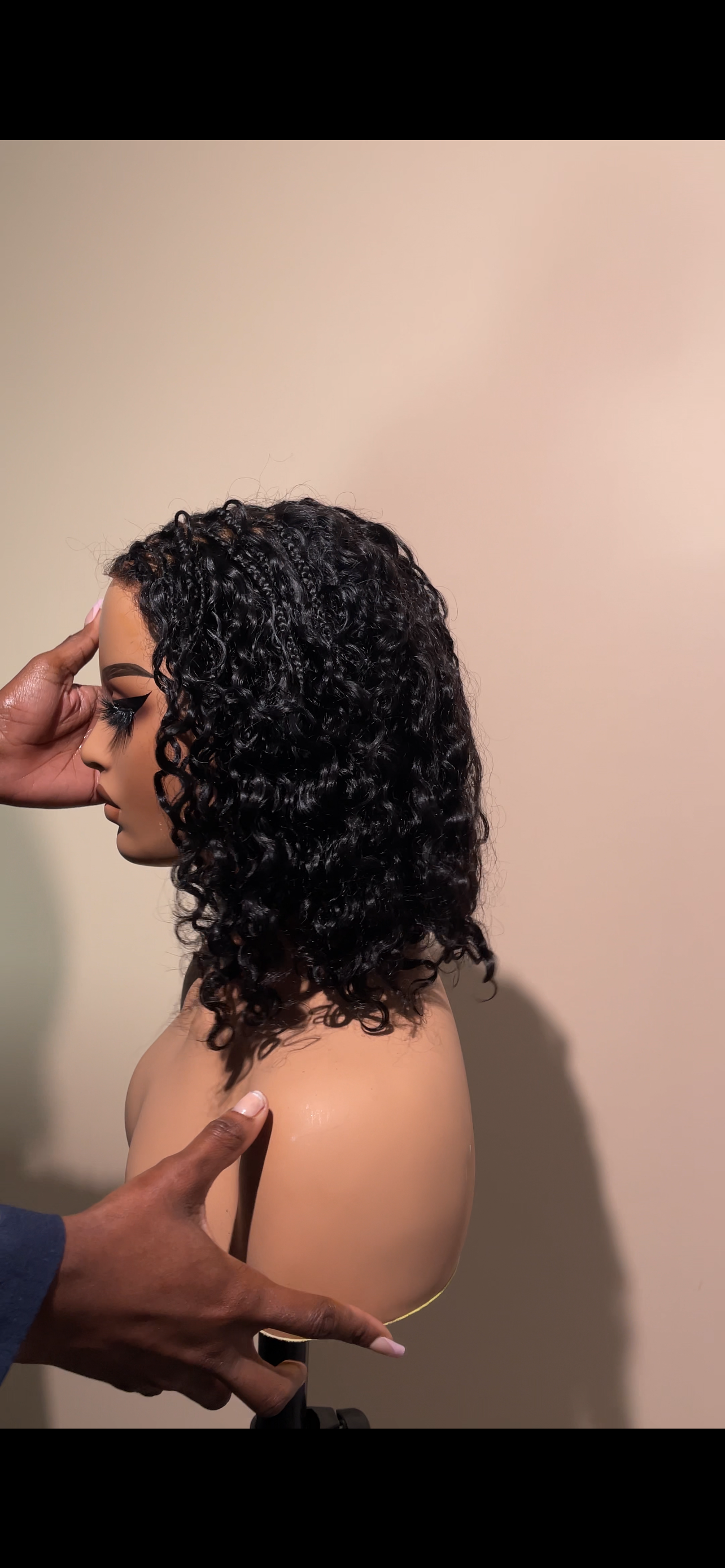 Glueless Mini braid curl