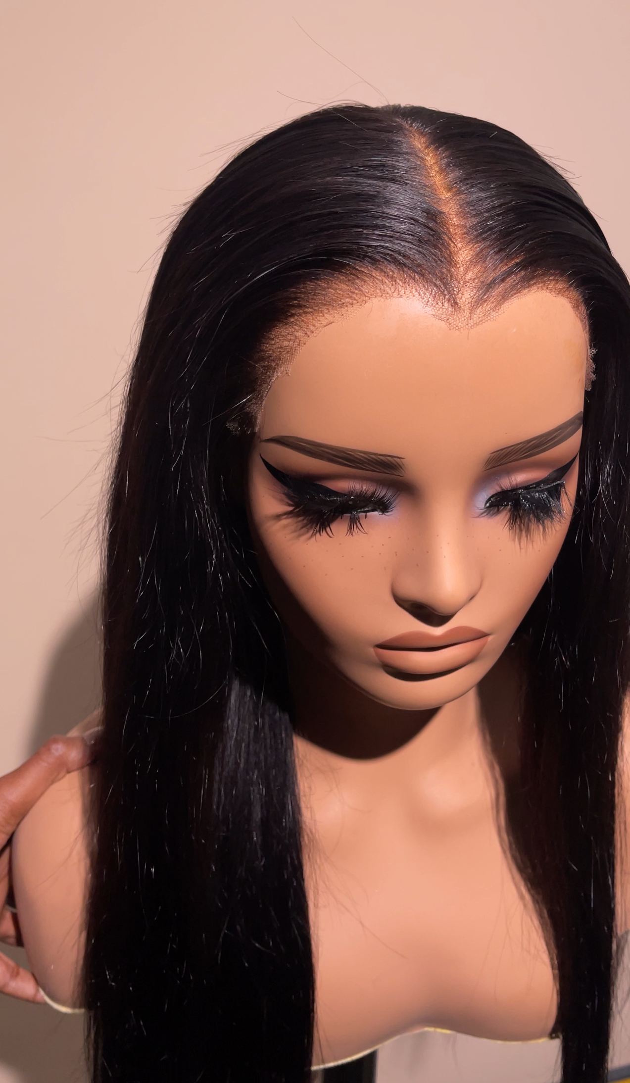 Glueless straight